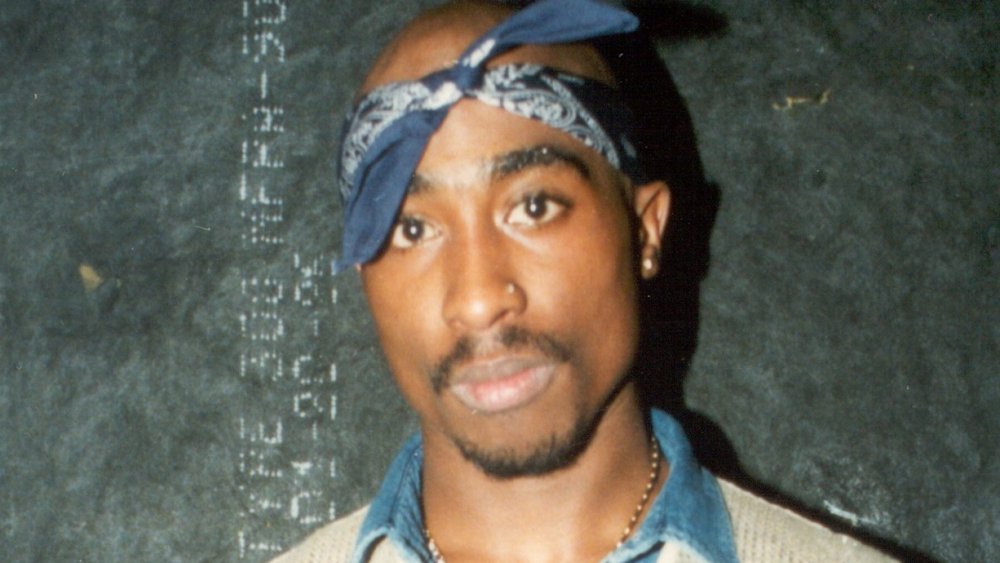 Tupac Shakur blue bandana