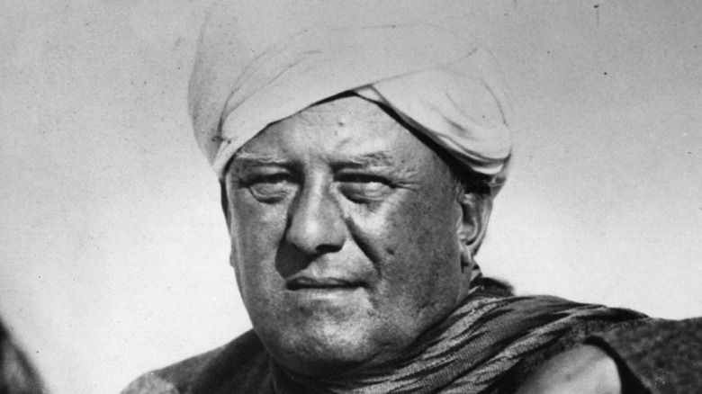 photo of aleister crowley