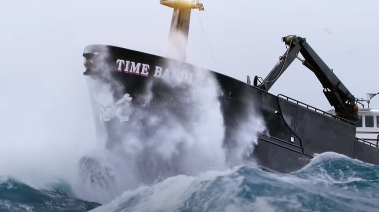 Deadliest Catch Time Bandit running into a storm