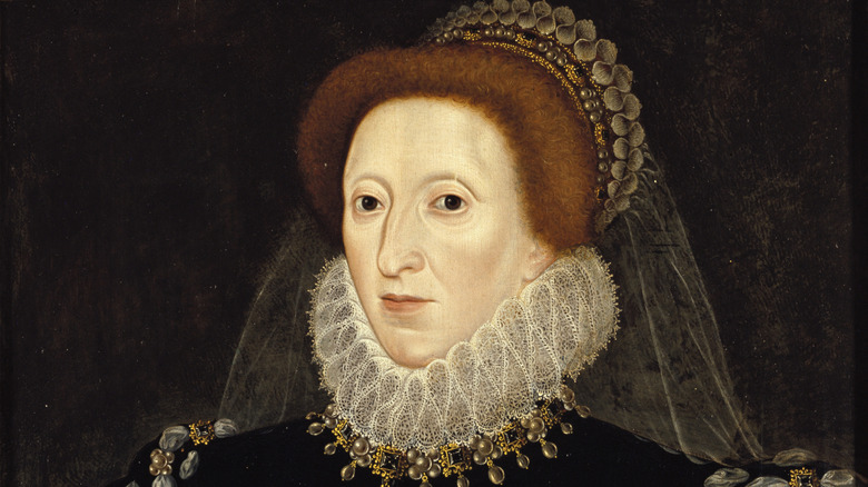 Portrait of Elizabeth I in black dress and white ruff