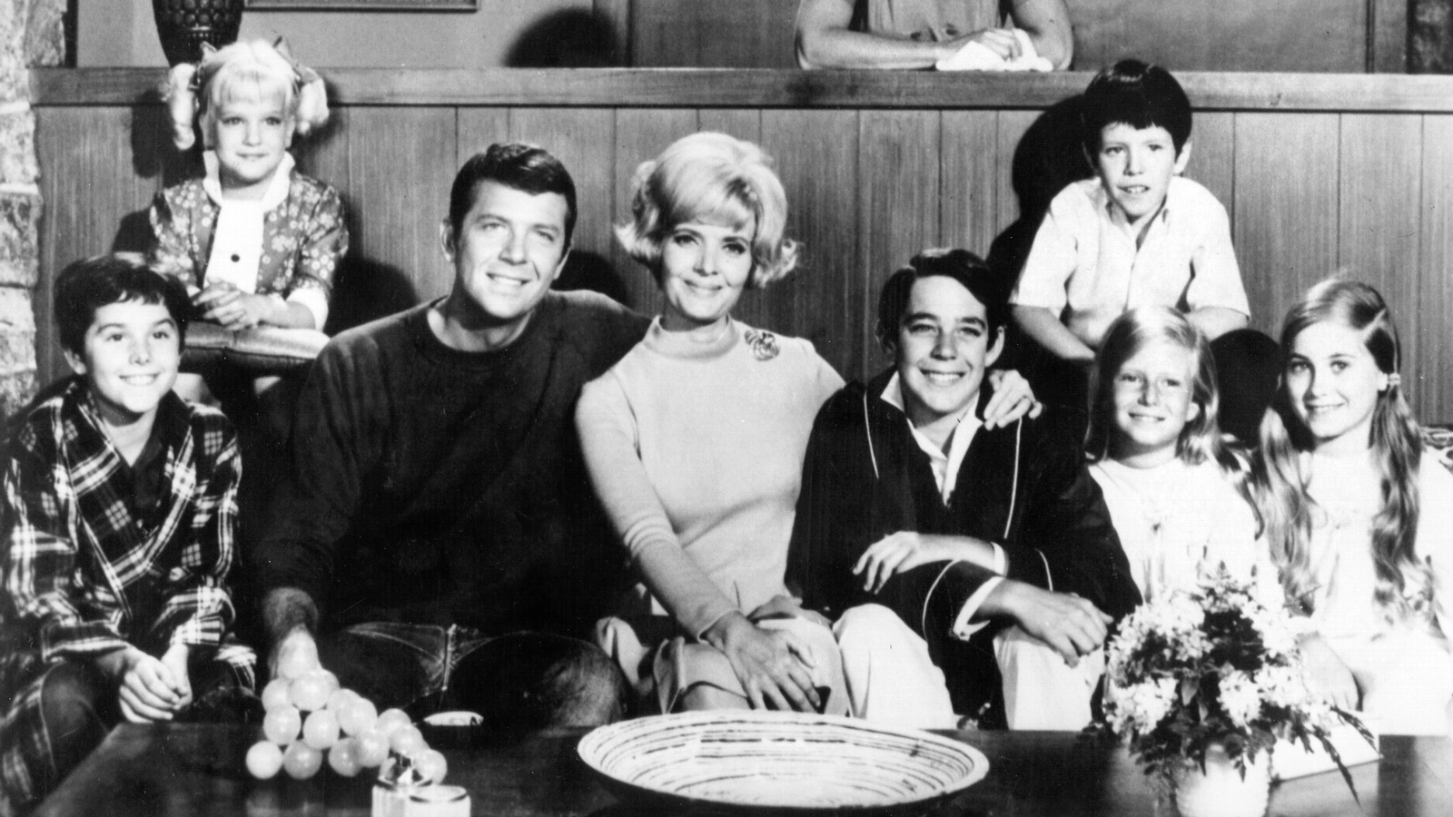 Robert Reed FactChecking Scripts Led To A Fight About This Line