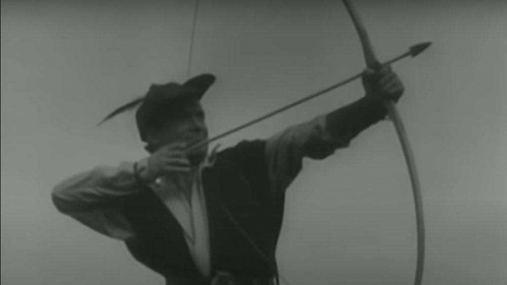 Greene as Hood