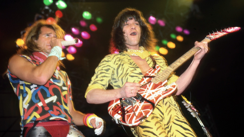 David Lee Roth and Eddie Van Halen singing