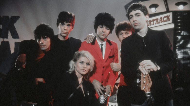 blondie posing for a portrait in los angeles in 1980