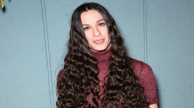 Alanis Morissette at the premier of Dogma