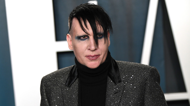 Marilyn Manson looking to the side