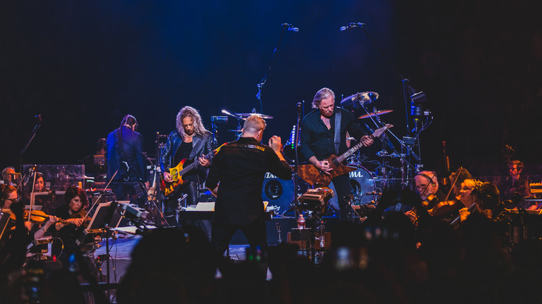 Metallica playing S&M2 show