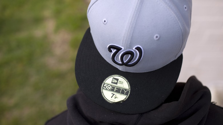 baseball cap associated with the crips