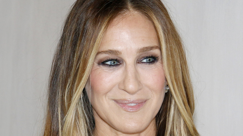 Sarah Jessica Parker smiling