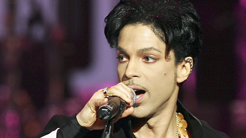 Prince singing