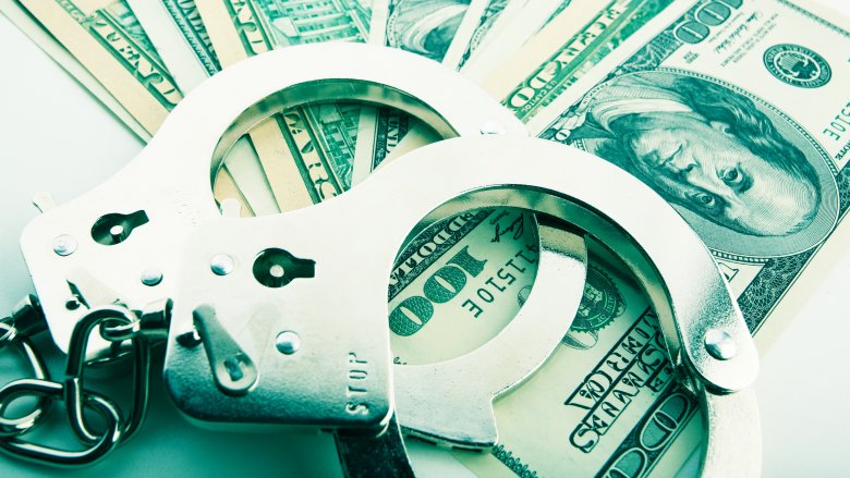 prison cash