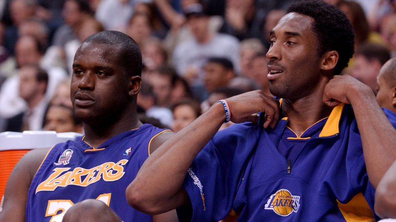 Shaquille O'Neal and Kobe Bryant on bench