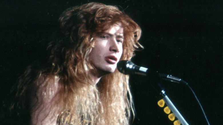 Dave Mustain at mic