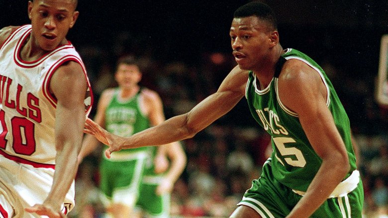 Reggie Lewis playing basketball