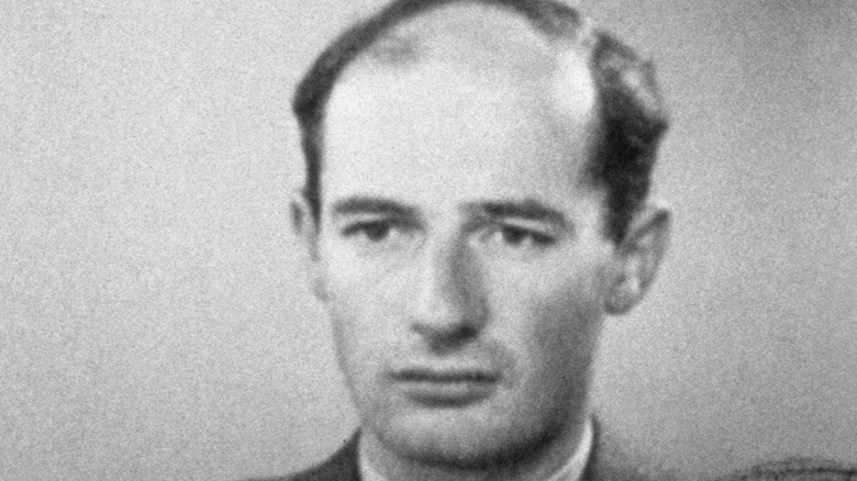 Passport photo of Raoul Wallenberg