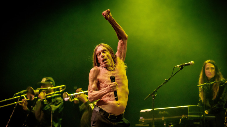 Iggy Pop performing