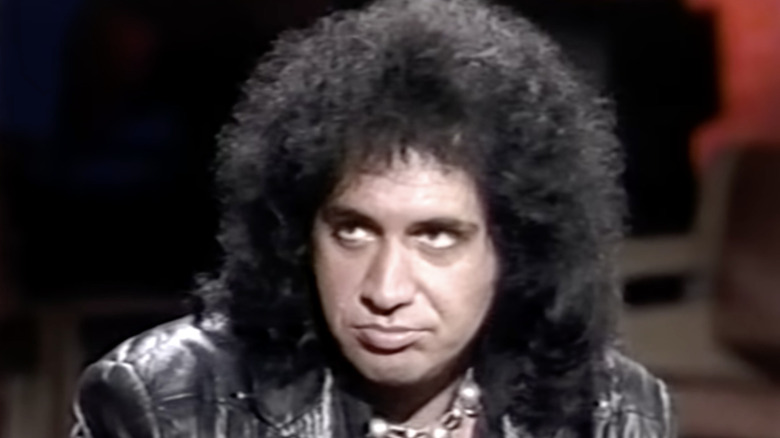Gene Simmons appearing on MTV without makeup in 1983