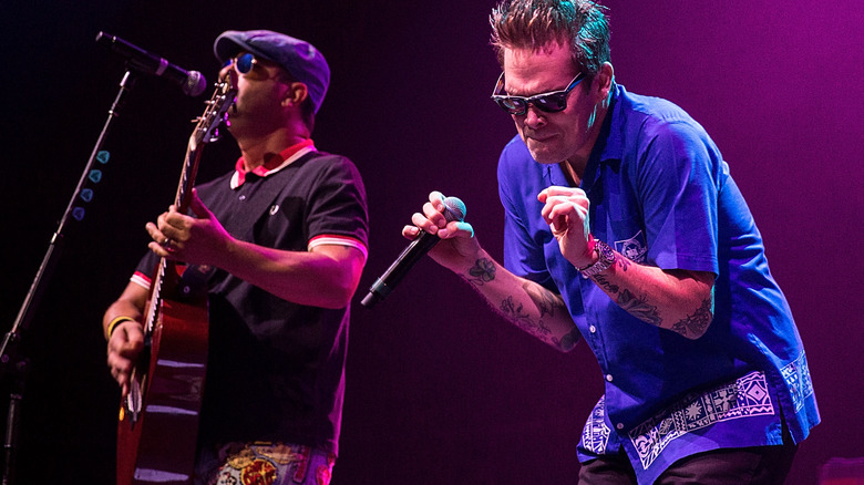 Mark McGrath Rodney Sheppard performing as Sugar Ray