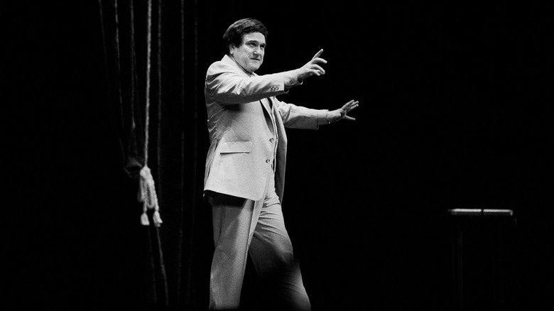 Ernest Angley on stage in 1980