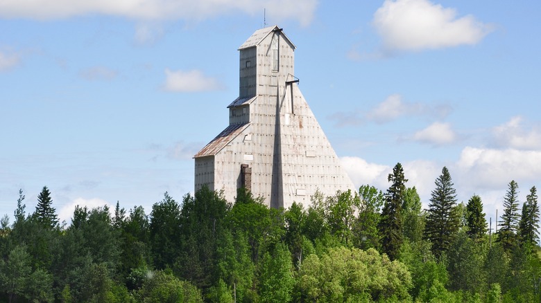 abandoned mine in timmins ontario