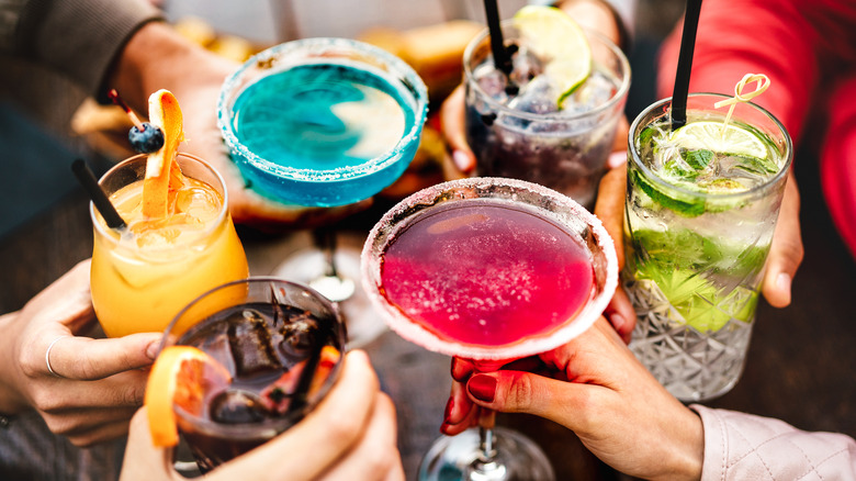 Party, cocktails