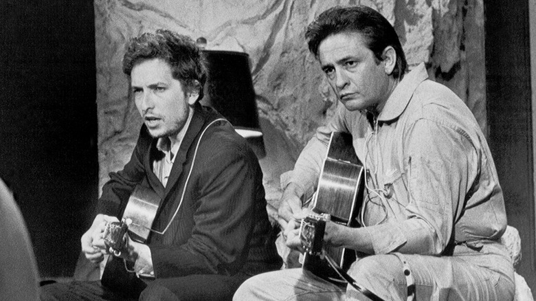 Bob Dylan and Johnny Cash perform together in 1969