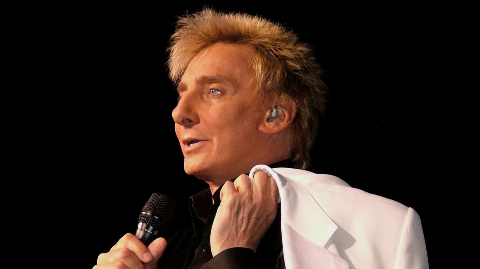 The 5 Best Jingles By Classic Artists (Even Better Than Barry Manilow's State Farm Ditty)