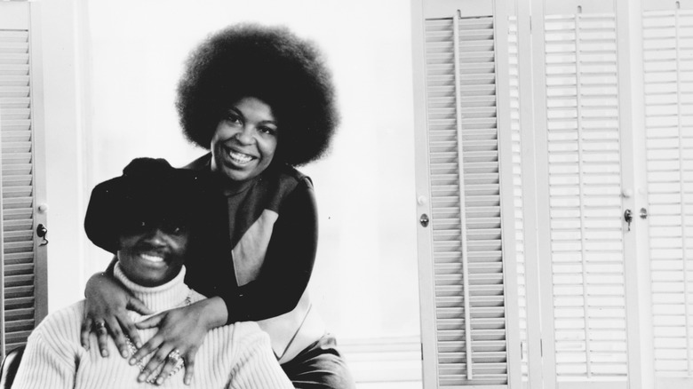 Roberta Flack and Donny Hathaway pose together