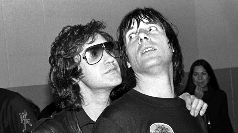 Dave Davies menacing Mick Avory