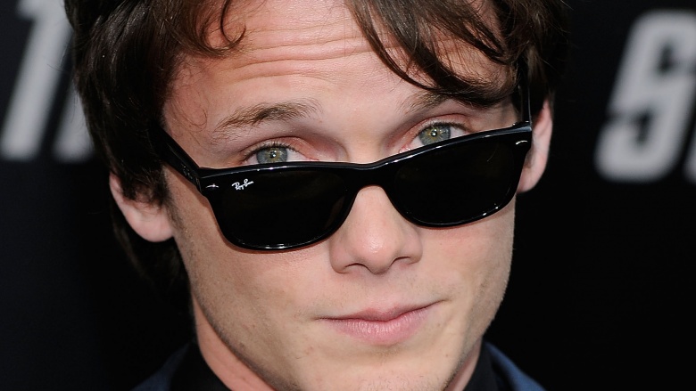 anton yelchin wearing sunglasses