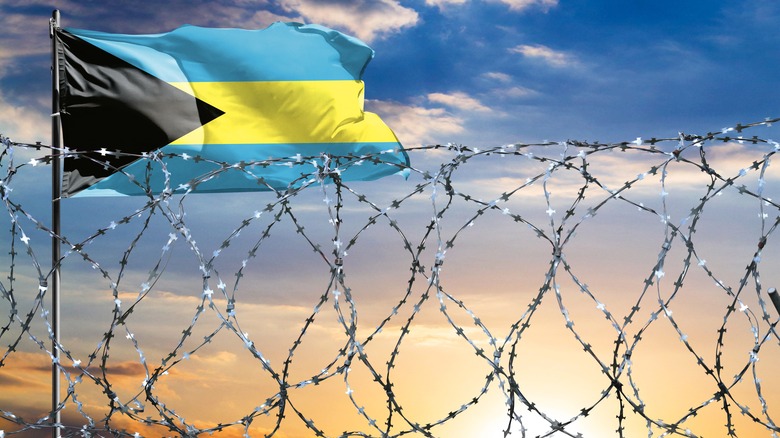 fence sky flag Bahamas