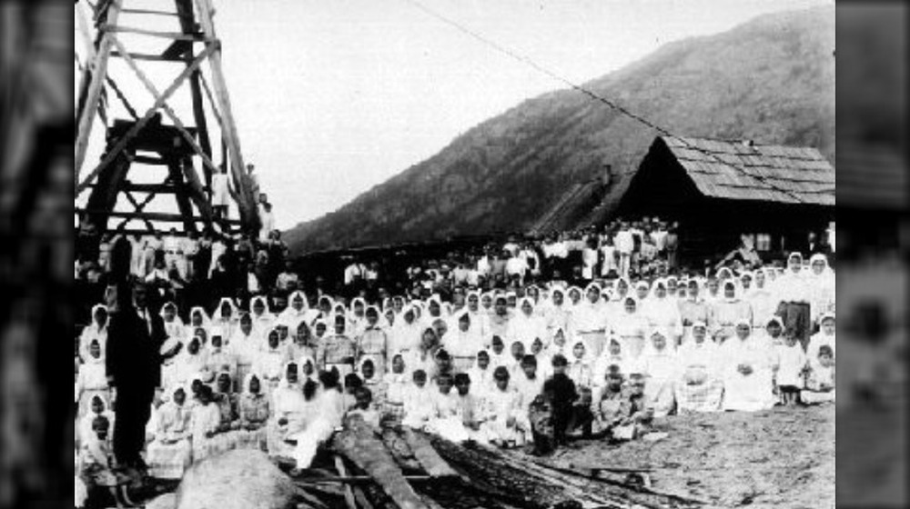 doukhobor commune