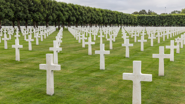 graves of soldiers from The Battle of Argonne Forest in France