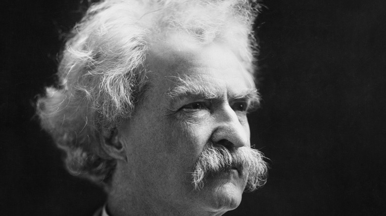 Author Mark Twain