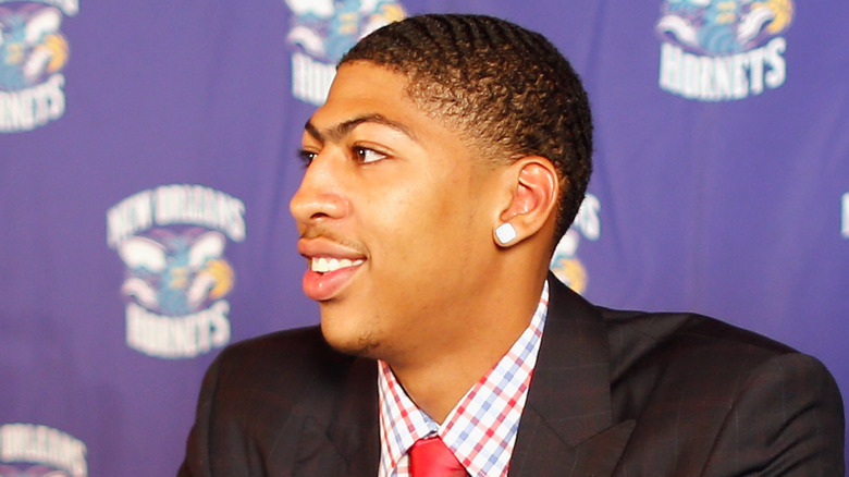 Anthony Davis at a 2012 press conference with the New Orleans Hornets