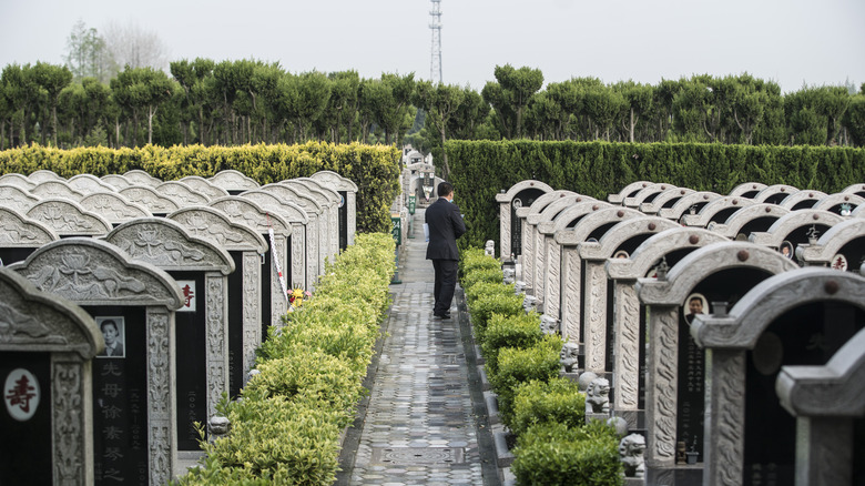 Chinese cemetery
