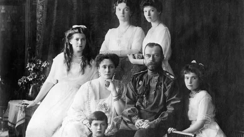 Family of Tsar Nicholas II smart dress