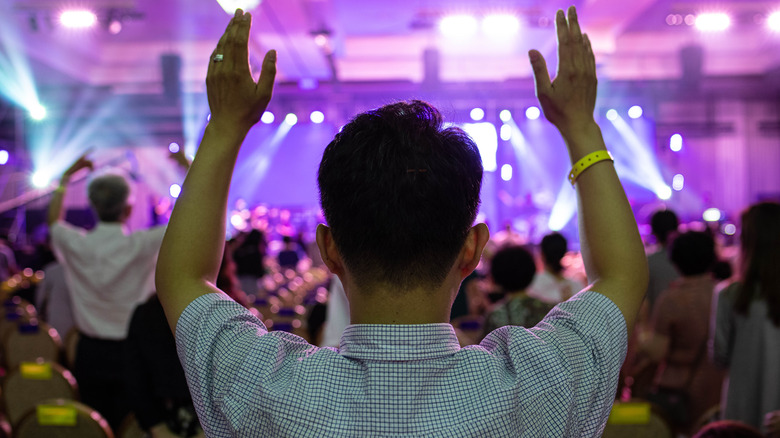Religious music performance