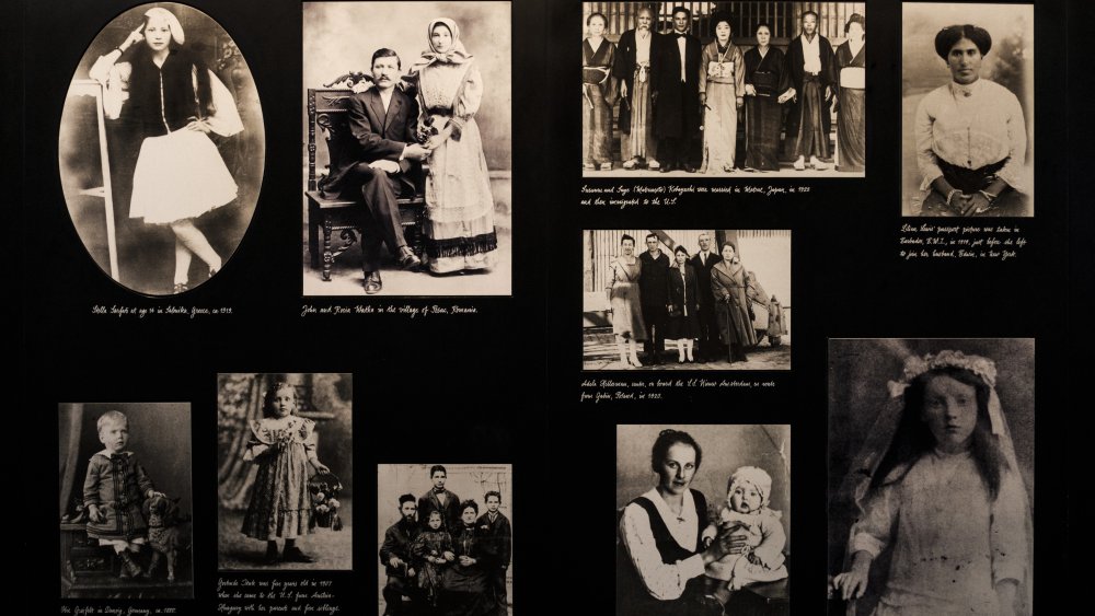 ellis island immigrants