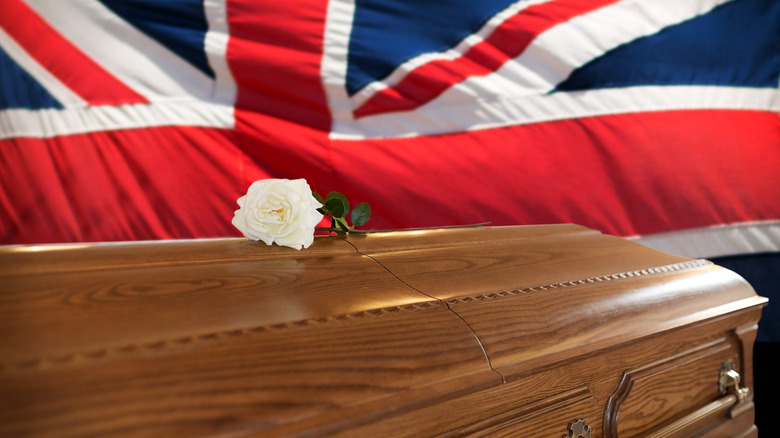 uk flag coffin