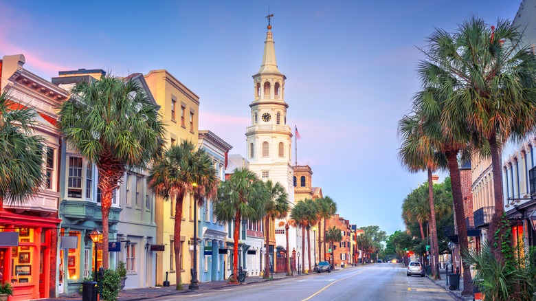 Charleston, South Carolina downtown photo