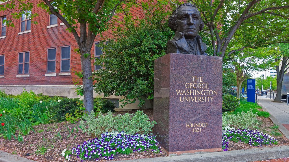 Statue of George Washington is located in his university in Washington D.C., USA. It was established on February 9, 1821. It is a private research and the largest university in Washington D.C.