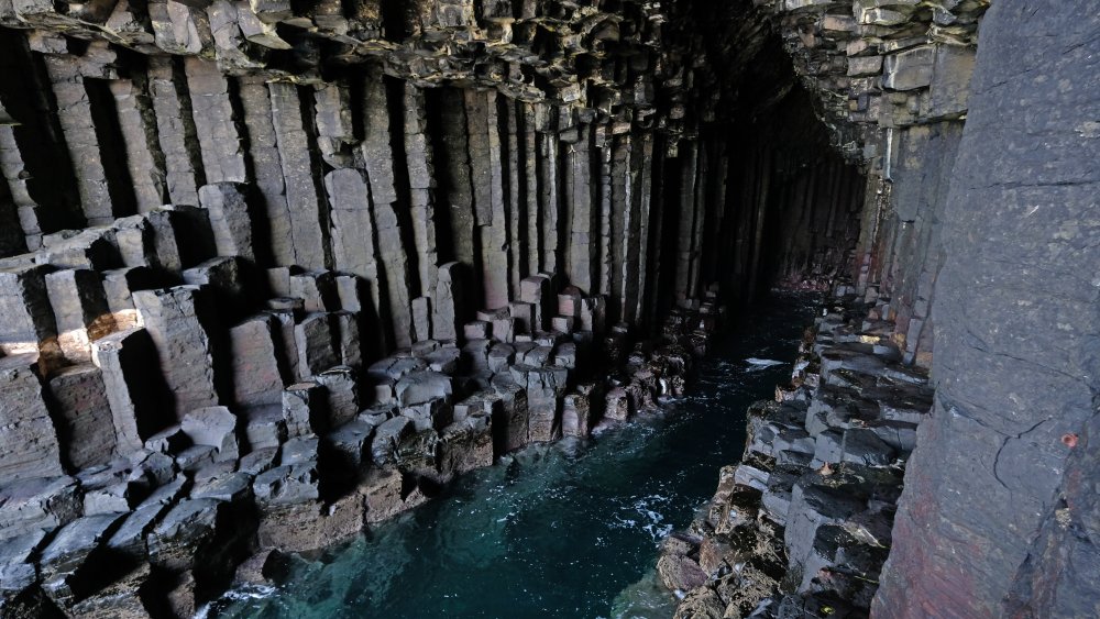 fingal cave