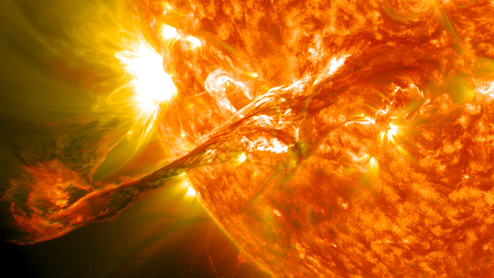 Powerful solar storm