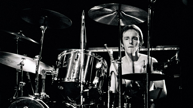 Topper Headon of The Clash playing drums 