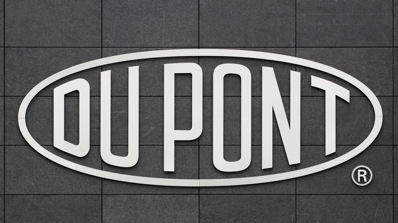 DuPont logo