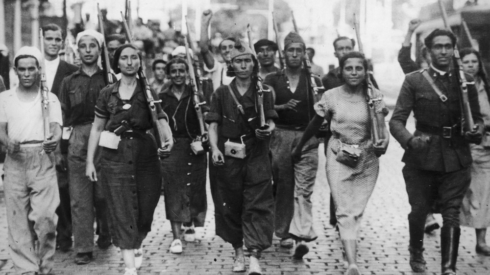 Militia during the Spanish Civil War marching