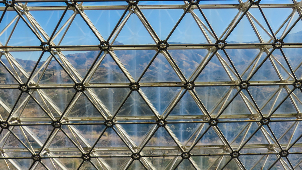 biosphere 2 windows desert