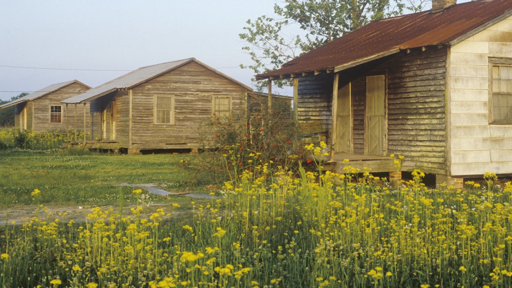 Wooden house slaves quarters, Thibodaux, LA