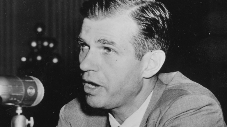 Alger Hiss testifying 